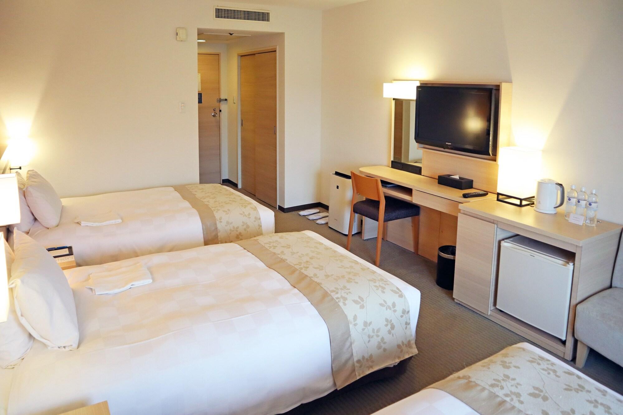 Karasuma Kyoto Hotel Exterior photo